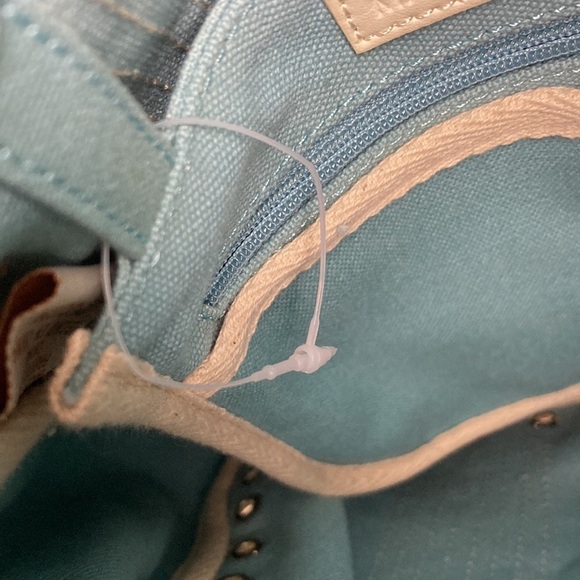 Maxazria Collection Purse Canvas Grommets Rope Handle Beach Resortwear Vacation - Picture 11 of 15